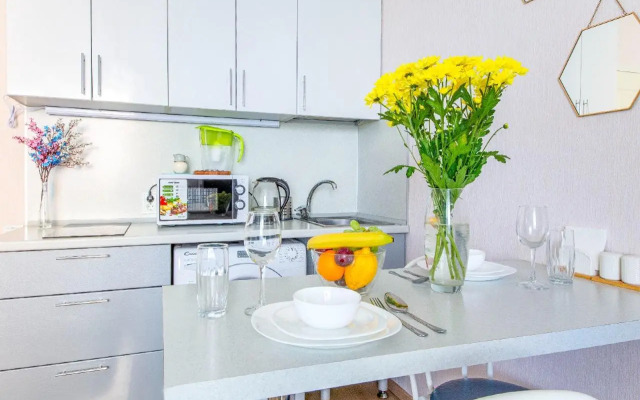 Welcome Home (Velkom Home) on 149 Narodnaya Opolcheniya Avenue