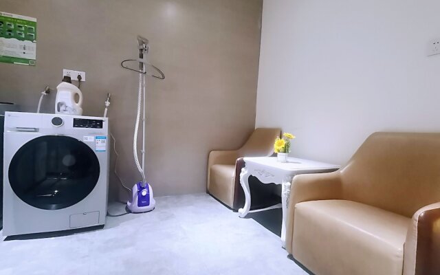 Dingwang Hotel -  Chencun Metro Station