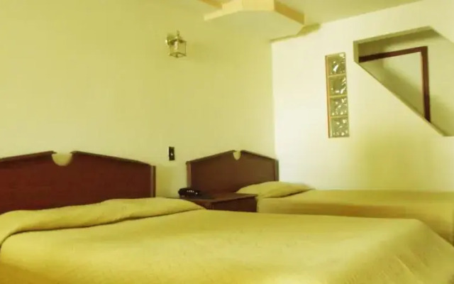 Motel 3 Caminos