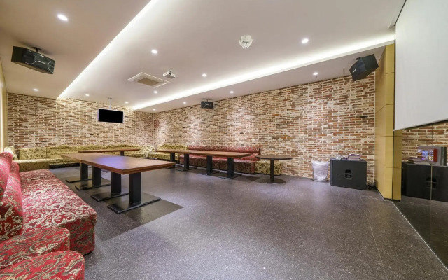 Hotel Maremons