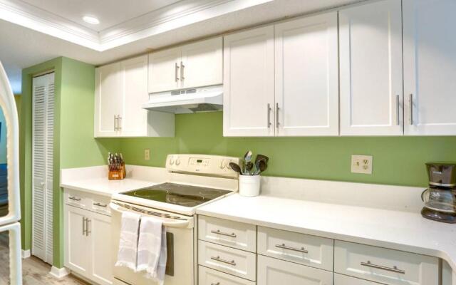 102 Waterview