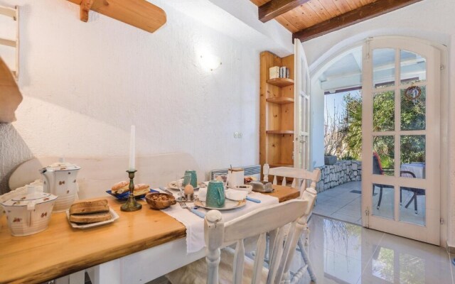 Nice Home in Barbat With Wifi and 2 Bedrooms