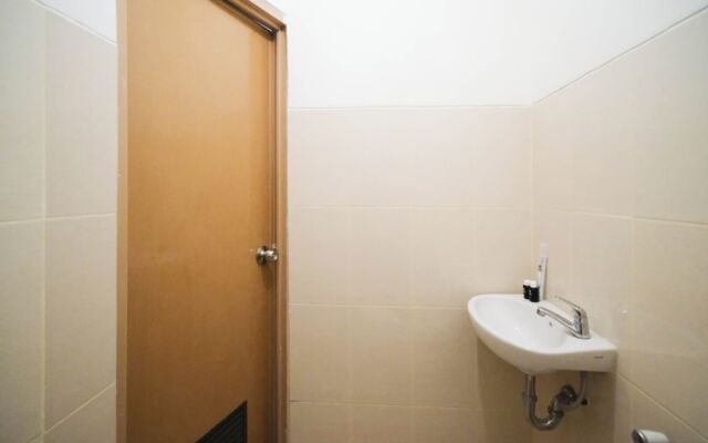 Spacious 2Br Combine Unit At Bale Hinggil Apartment