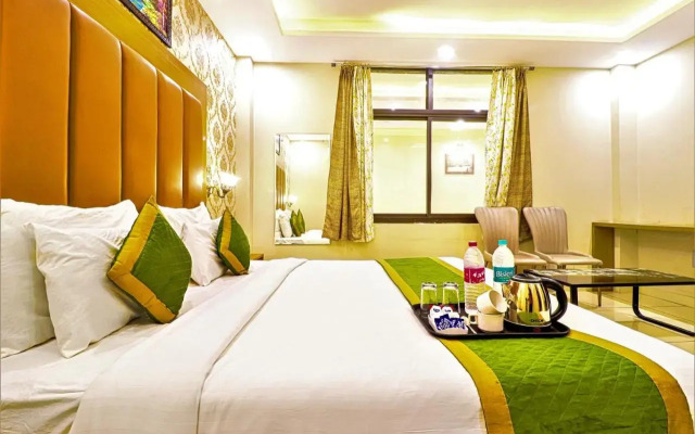 The Glory Hotel