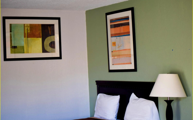 Stay Inn and Suites