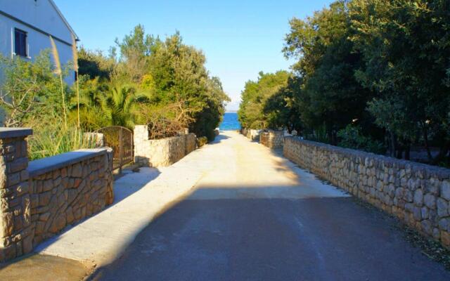 Mima - 150 m From the Beach - A3