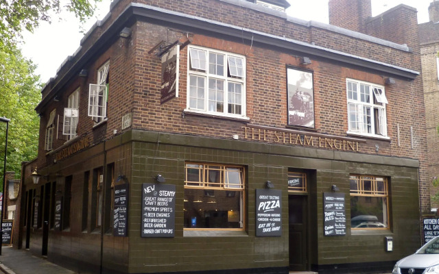 PubLove @ The Steam Engine - Hostel