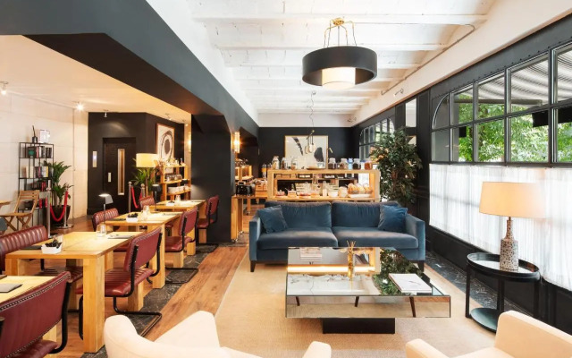La França Love Hotel