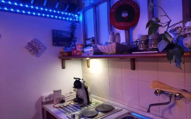 The Little House of Vacone Italy