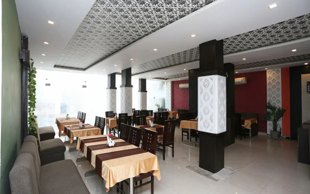 OYO 5474 Hotel Aries