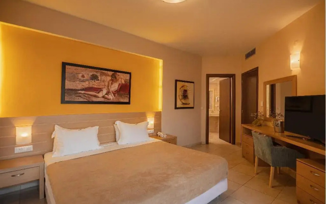Molos Bay Hotel