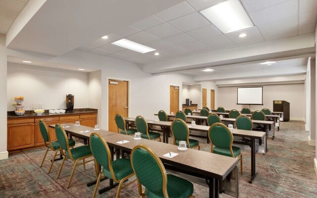 Homewood Suites by Hilton St. Petersburg Clearwater