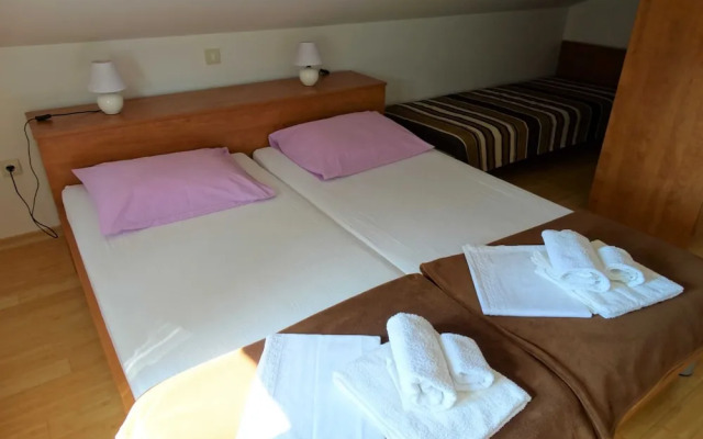 Seaside Escape Selce Apartments