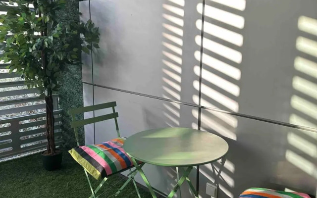 Appt intime, Près d'Arènes, 10min centre, WIFI