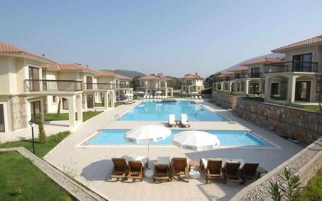 Orka Twin Villas