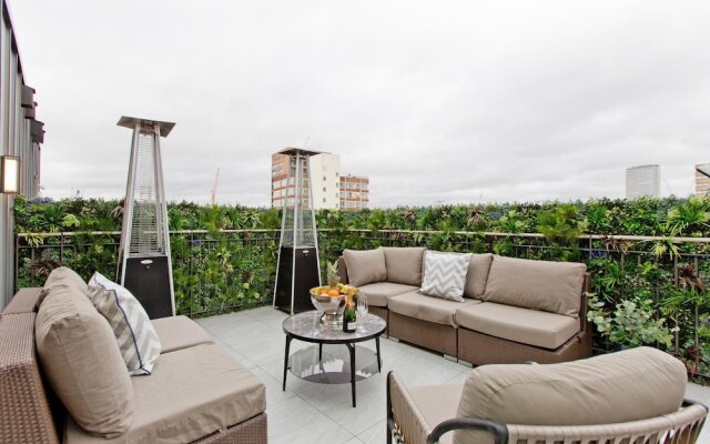 3-bed Rooftop Penthouse