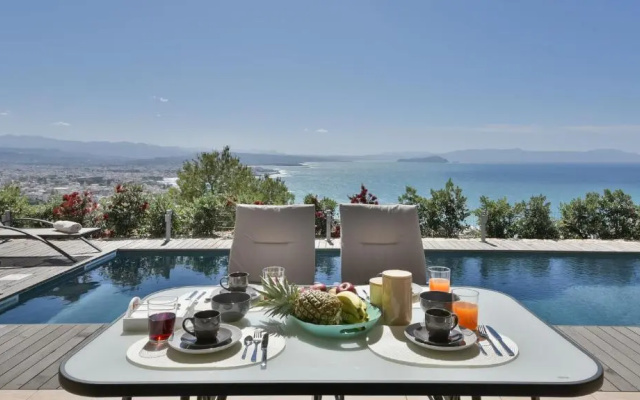 Luxury Villa Mystique with Amazing Seaview