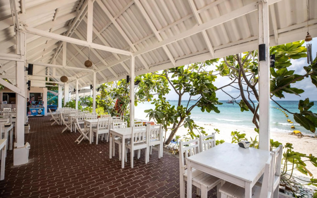Xanadu Beach Resort