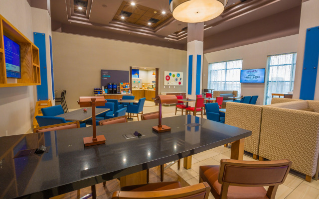 Holiday Inn Express Hotel & Suites Pasco-Tri Cities by IHG