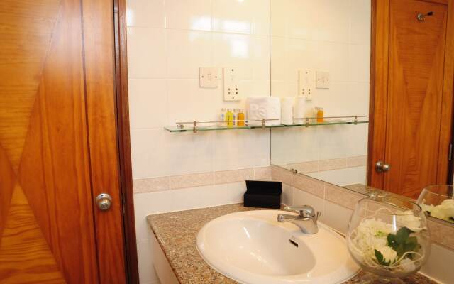 Riverside Serviced Apartments