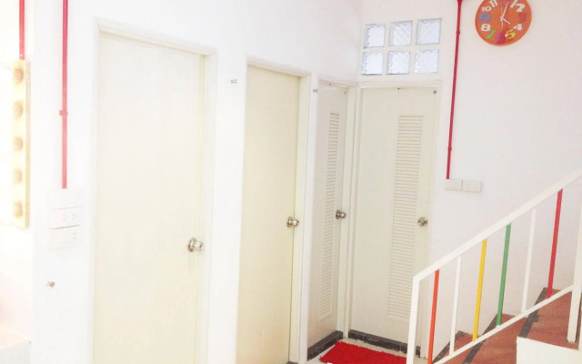 Safe and Sound Hostel