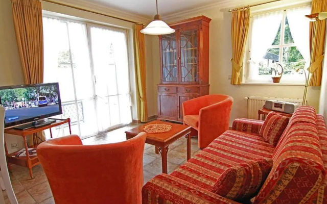 Haus-Meisennest-Wohnung-Meise
