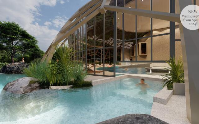 Porto Bus Beachfront 3