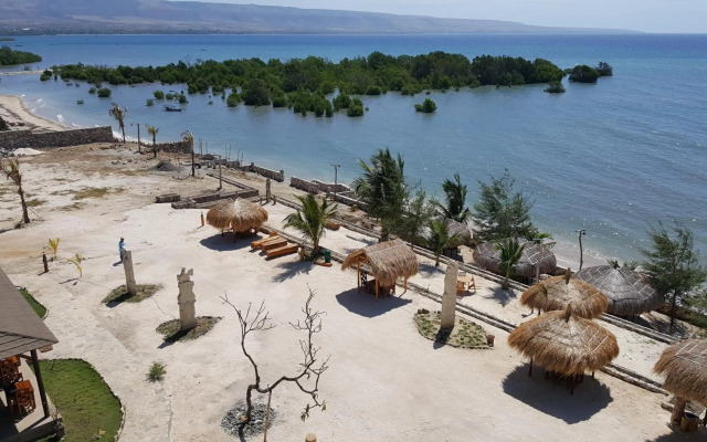 Padadita Beach Hotel