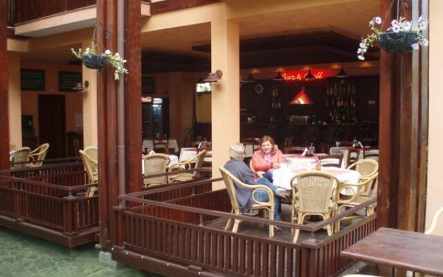 Hotel Villa Bora