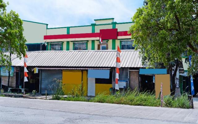 Spot On 91402 Home'59 Tegal Danas