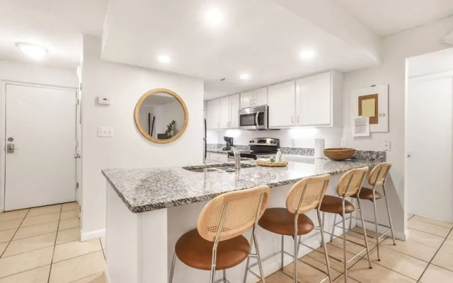 Sugar Beach153- 4 Pools Beachfront