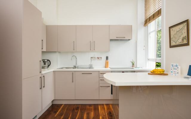 1 Bedroom Flat Near Warwick Avenue