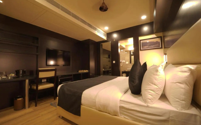 Hotel Vivan Pinnacle