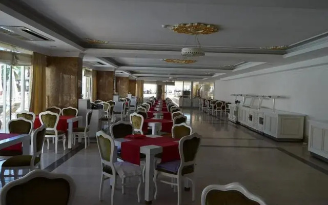 Orcas Imperial Palace