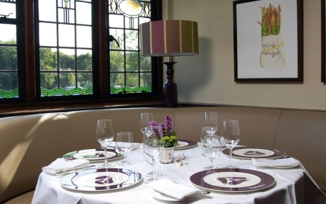 Macdonald Compleat Angler