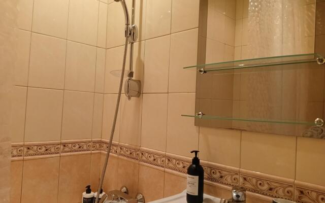 Апартаменты на проспекте Кольский