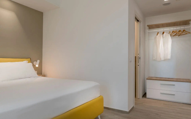 Youmami Lifestyle Suite Hotel