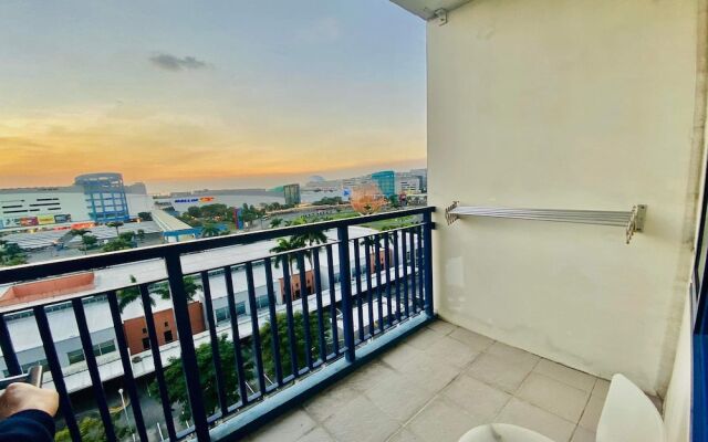 Madison Place At Sea Residences