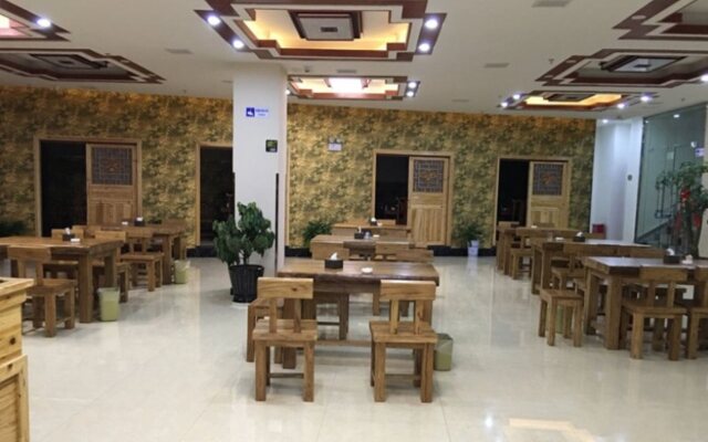 GreenTree Inn Hunan Jishou Longshan Yuelu Avenue Business Hotel