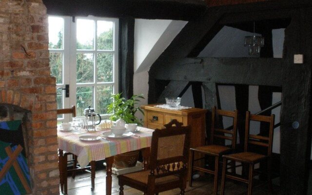 The Old House B&B