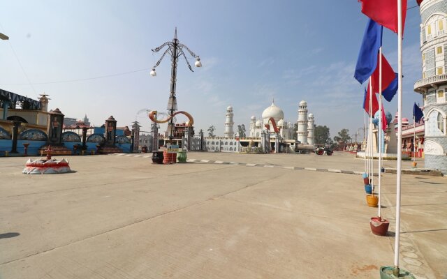 OYO 23419 People's Club