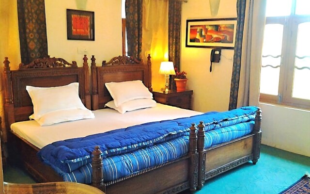 OYO 23045 Ronak Homestay