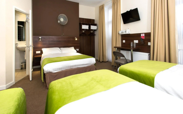 Marble Arch Inn Hotel