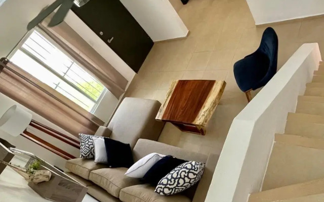 Marsella Home