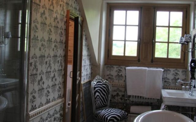 Chateau De La Fontenelle