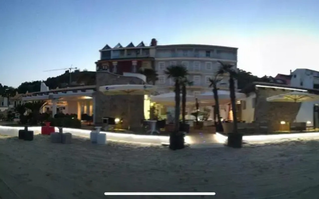 Hotel La Perla