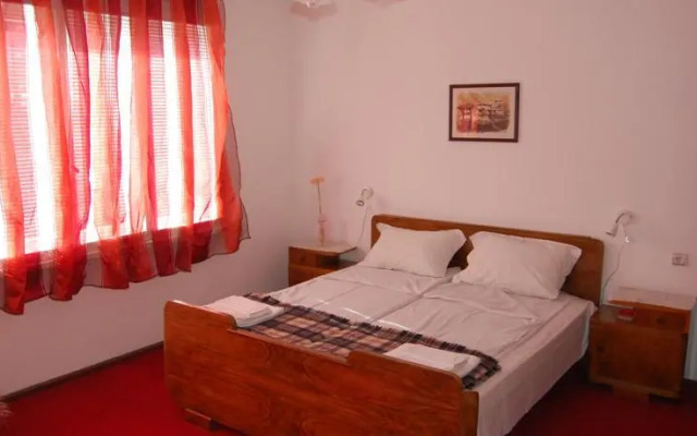 Pop Nikolovata Kushta