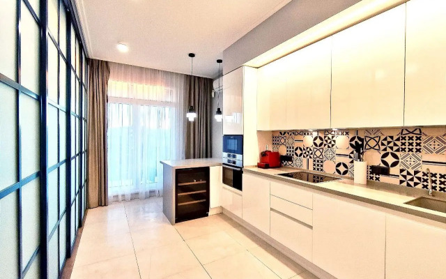 Sochi for three nights on Parashnaya street 25