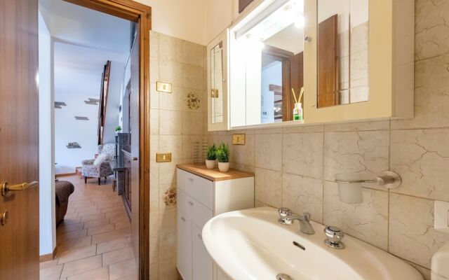 Lucy In The Sky of Gignese