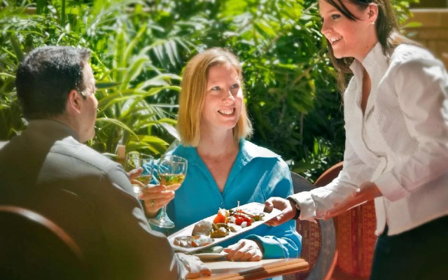 Embassy Suites by Hilton Loveland Conference Center